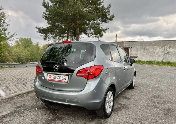 Opel Meriva cena 21900 przebieg: 148499, rok produkcji 2011 z Barczewo małe 466